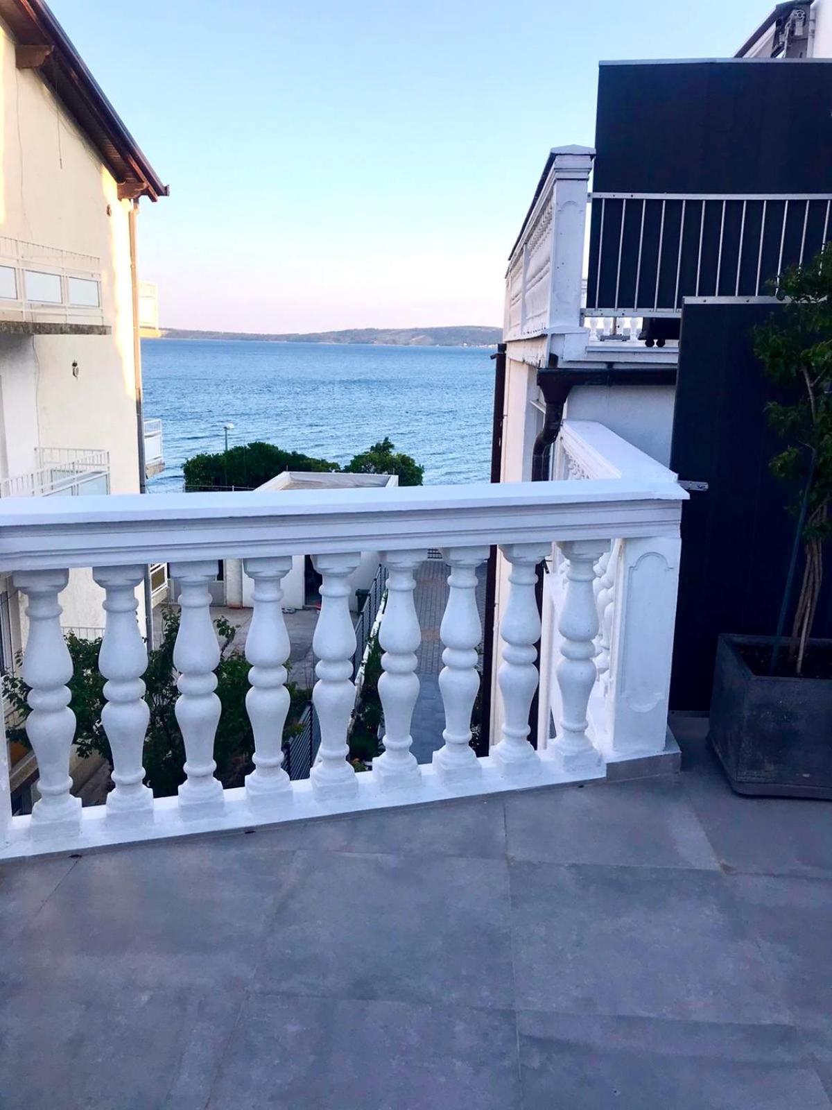 Villa Diana Kastela Exterior photo